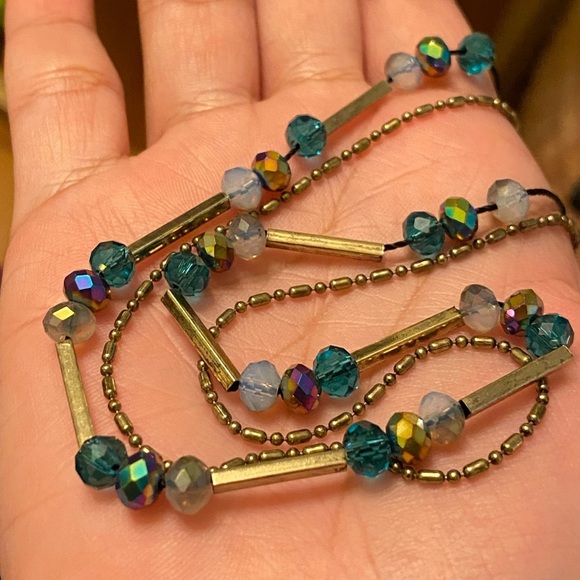 ✨2 for $30✨ Antique Gold/Bronze Tone Faceted Glass Bead Station Necklace - Picture 11 of 15